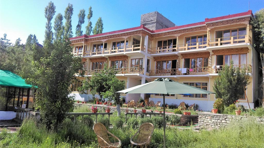 Hotel Sangto Villa Лех Экстерьер фото